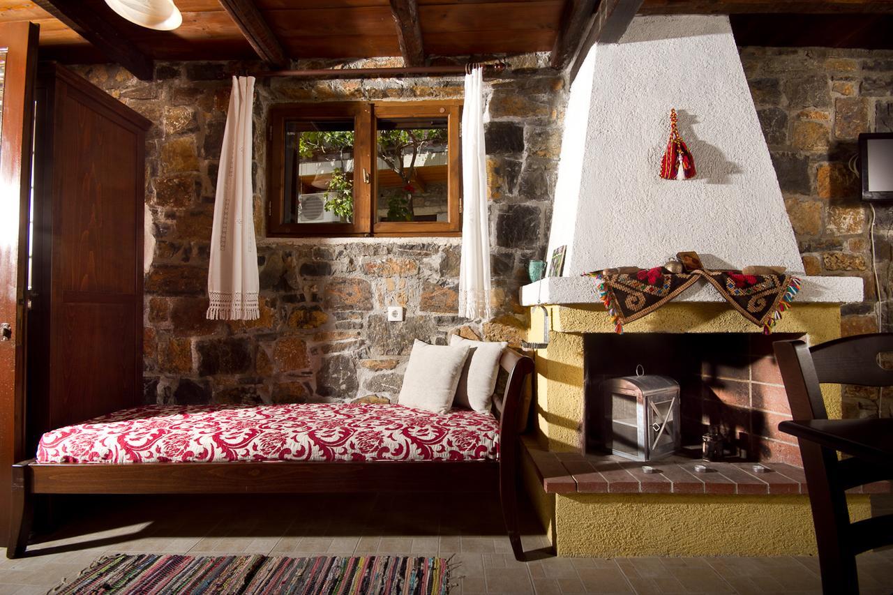 Monastiraki Traditional Guest House Monastirakion  Eksteriør bilde