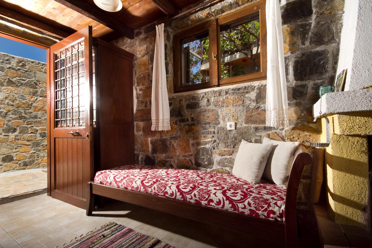 Monastiraki Traditional Guest House Monastirakion  Eksteriør bilde