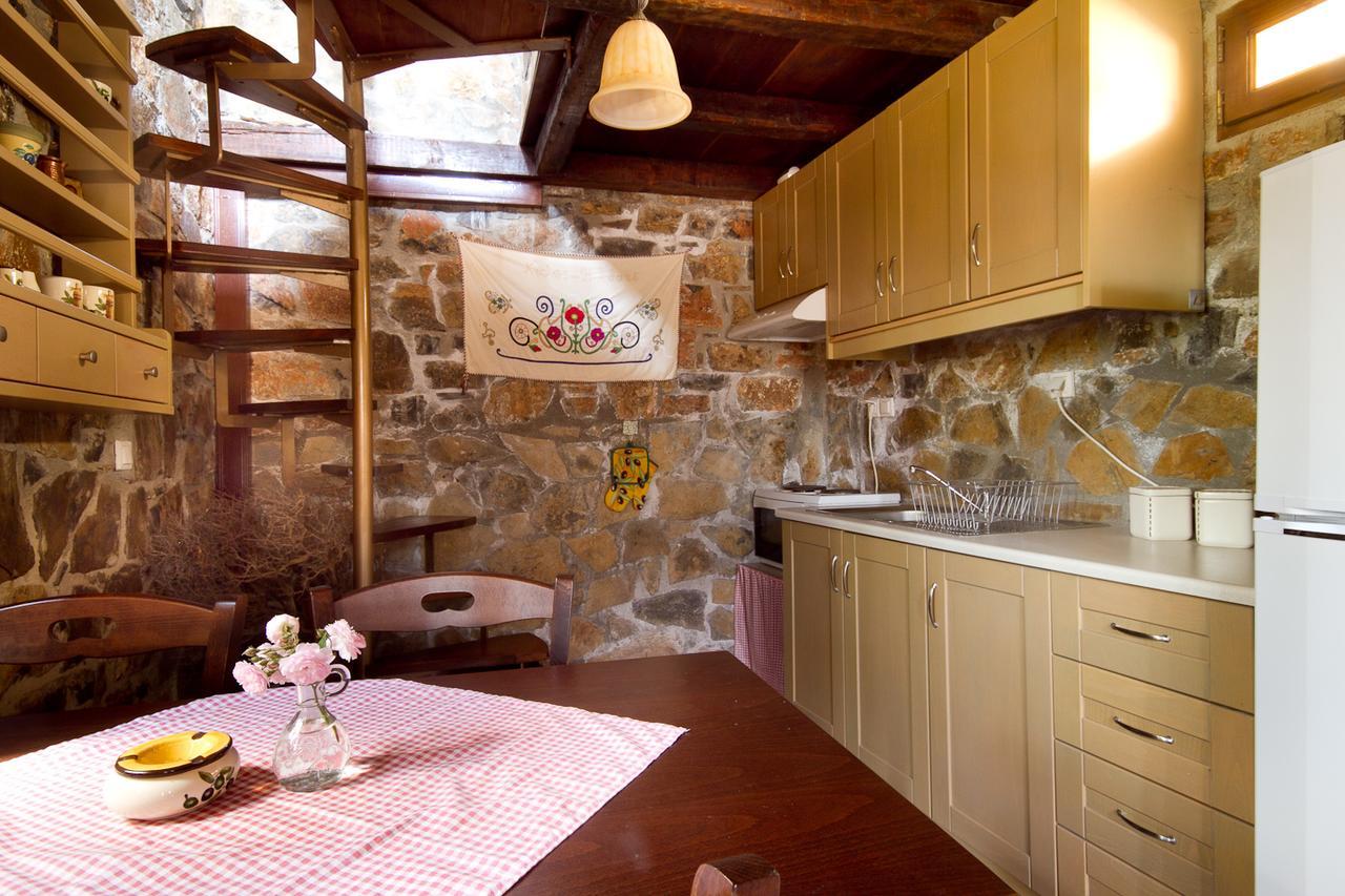 Monastiraki Traditional Guest House Monastirakion  Eksteriør bilde