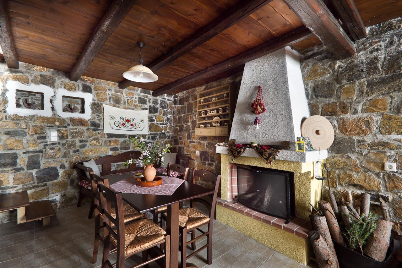 Monastiraki Traditional Guest House Monastirakion  Eksteriør bilde